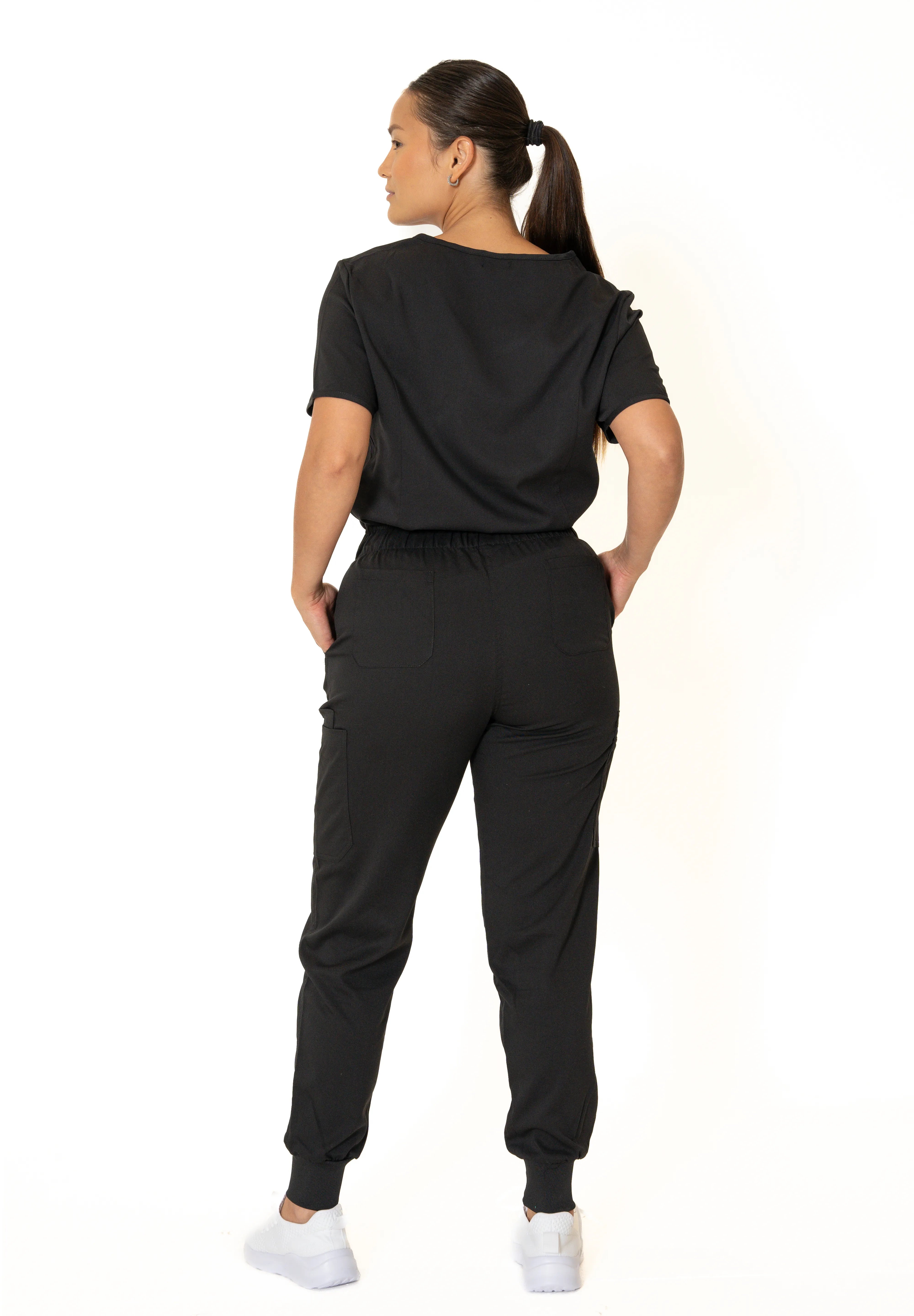 Black Round Neck + Jogger Pants